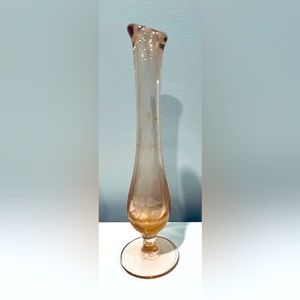 Peachy pink bud vase with floral pattern